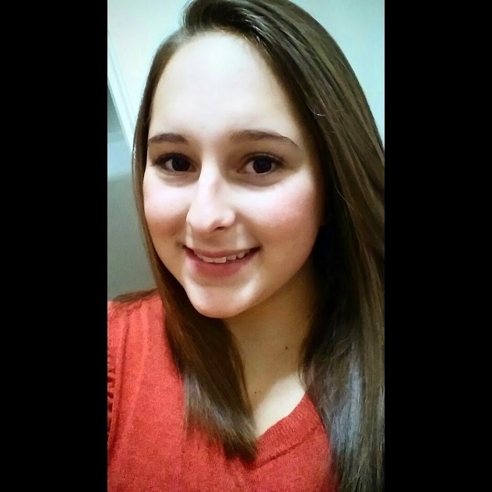 Meet your Posher, Becky